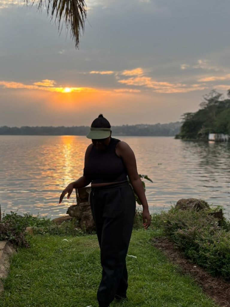 WhatsApp Image 2025-09-23 at 18.16.18